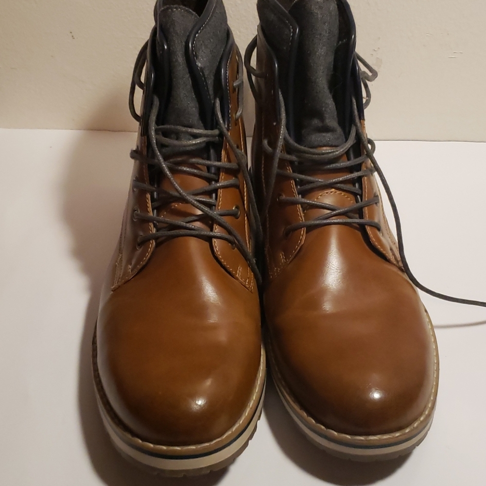 Sonoma Life+Style Brown Dress Boots
